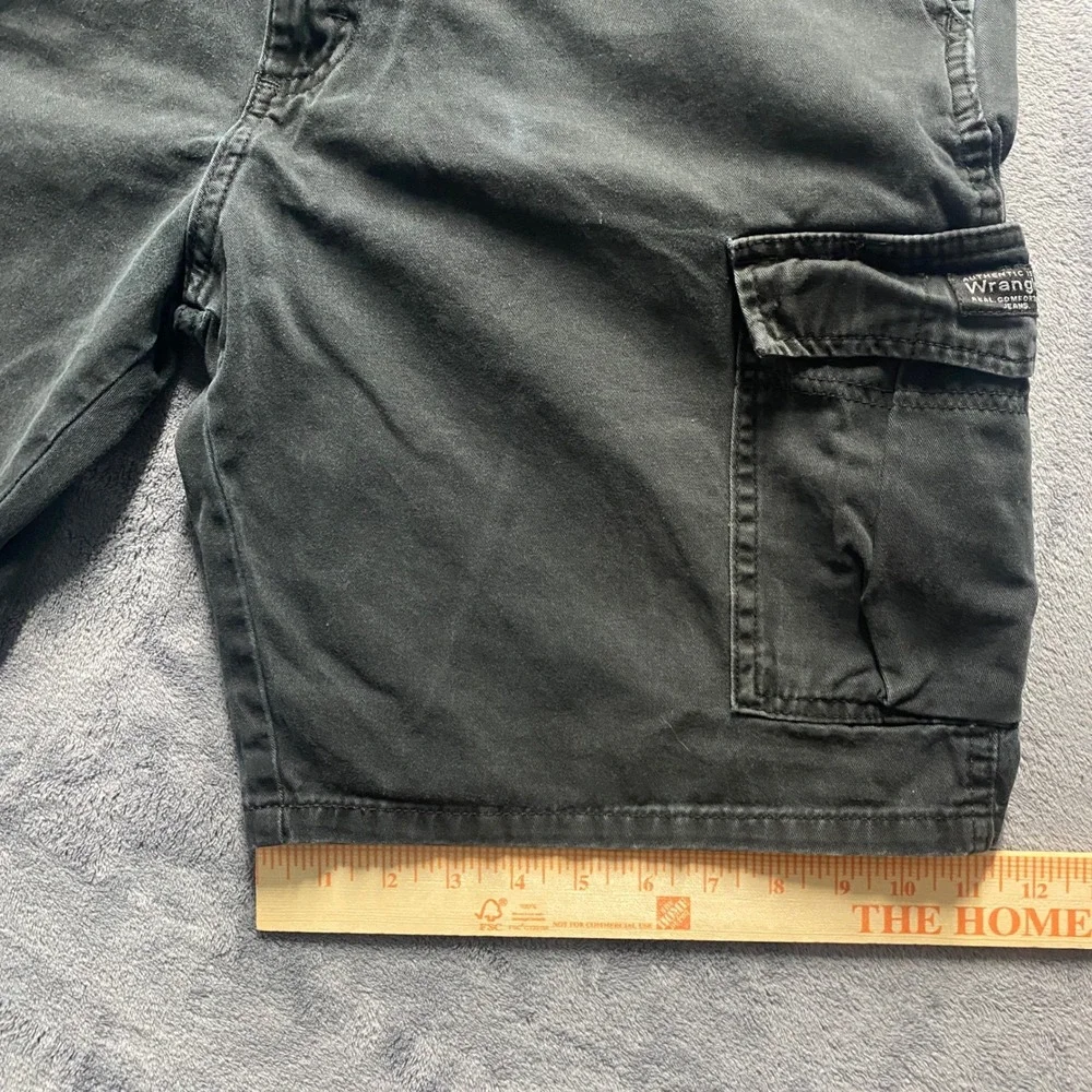 Wrangler Authentics Cargo Shorts Mens 34 Black Cotton Faded Utility Made in 2016